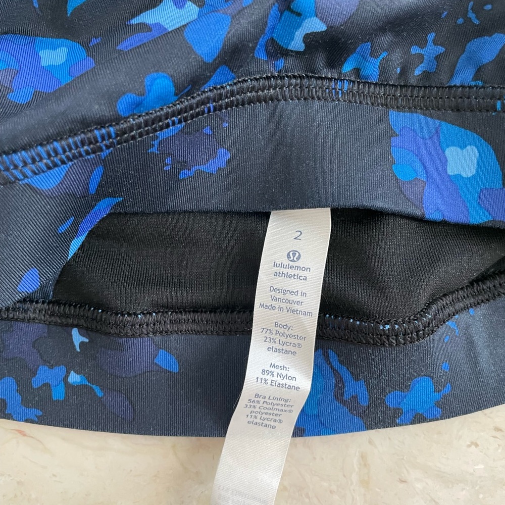 NWOT Lululemon Energy Bra - Picture 3 of 3